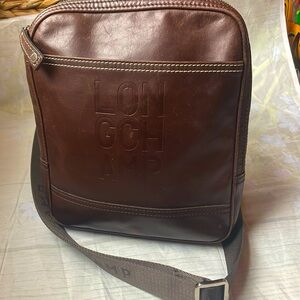 Leather cavalier mocha Longchamp crossbody bag! UNISEX